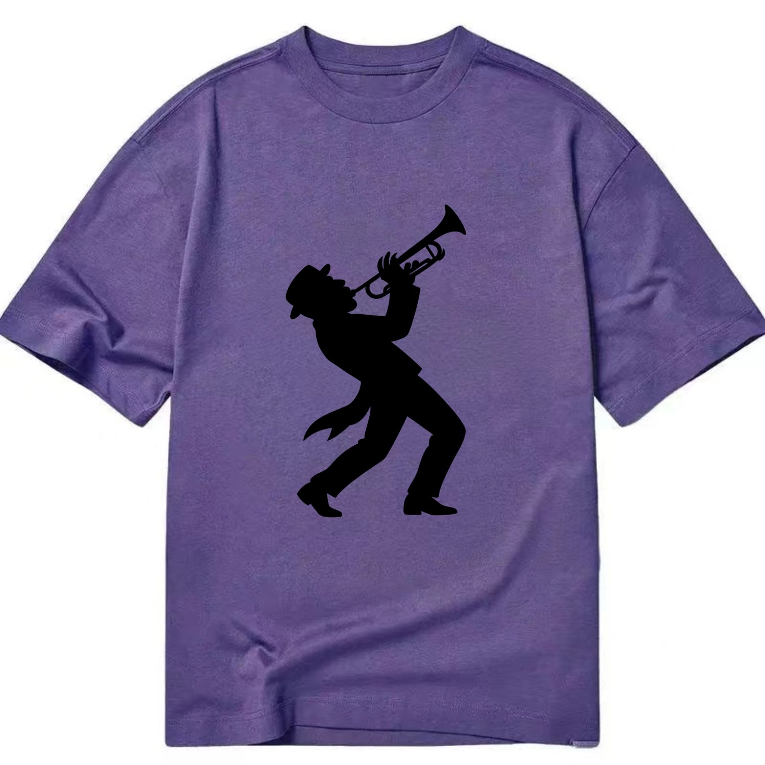 Trumpet player hitting high note - Classic T-shirt - Purple