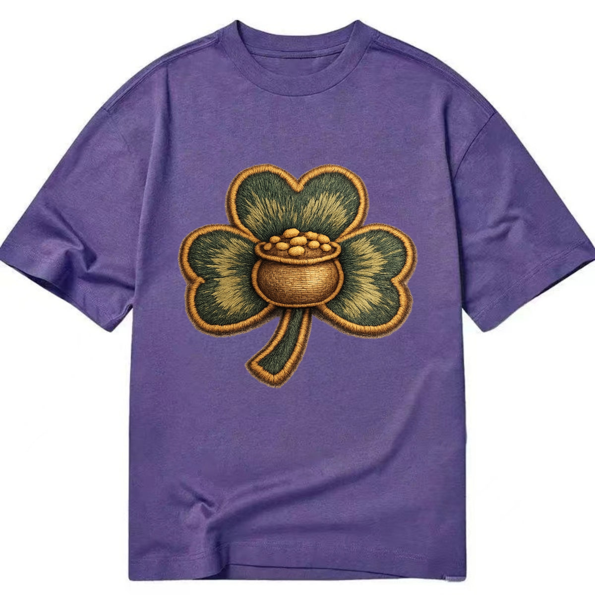 ST PATRICKS CLOVER - lucky clover with gold in green and gold , Irish luck - Classic T-shirt - Purple
