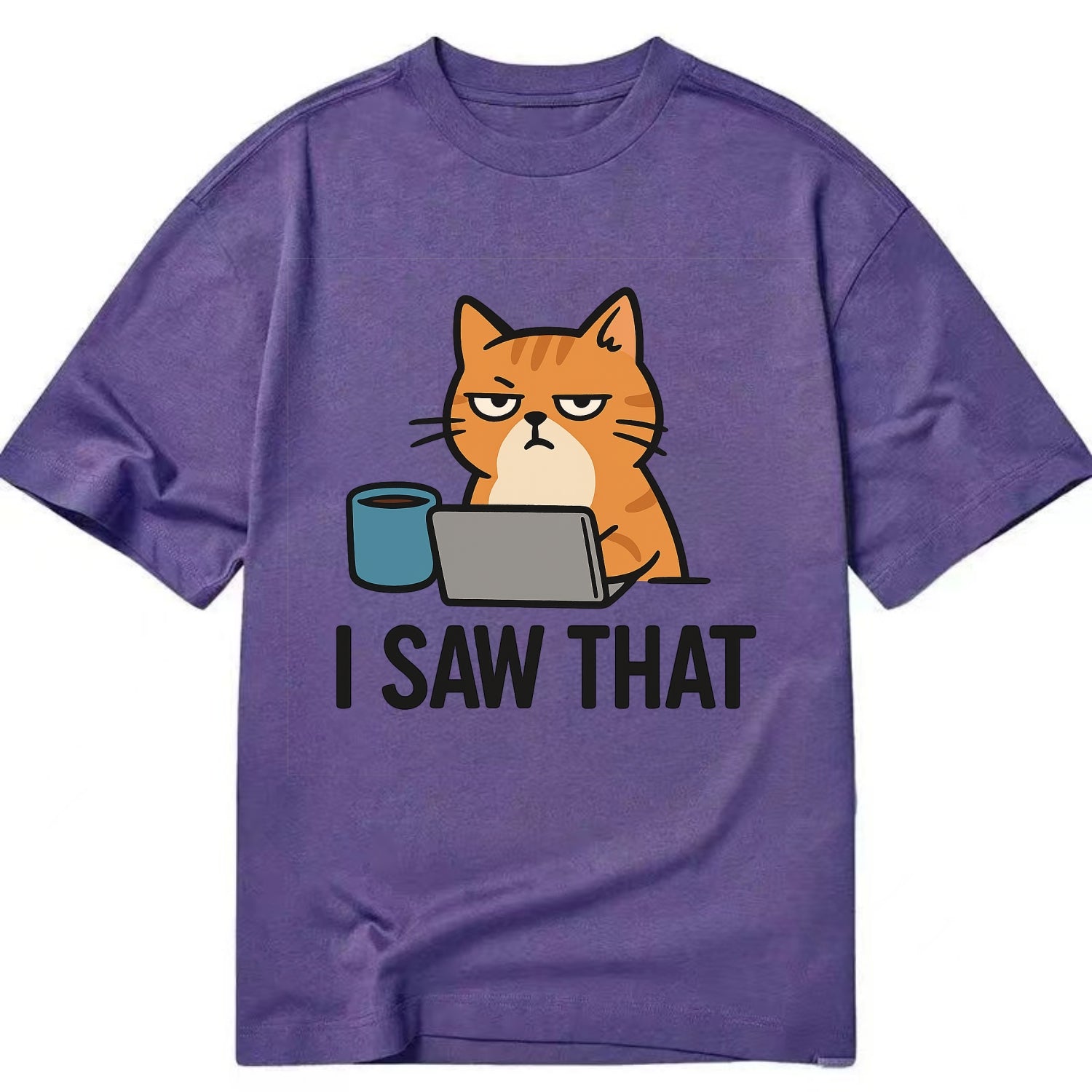 Cat with one eye open judging you - "I SAW THAT" - nothing escapes notice - Classic T-shirt - Purple
