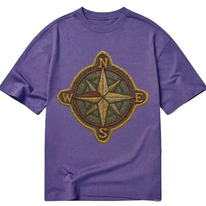 Compass rose with cardinal directions - explorer symbol - Classic T-shirt - Purple