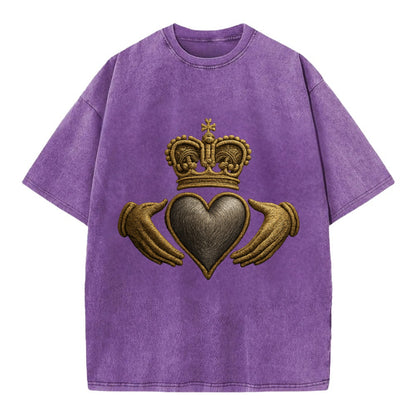 Claddagh Symbol  - Vintage T-shirt - Purple