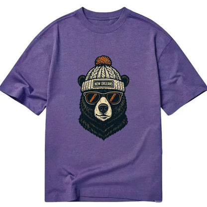 Louisiana Black Bear wearing New Orleans beanie with pom pom and wayfarer - Classic T-shirt - Purple