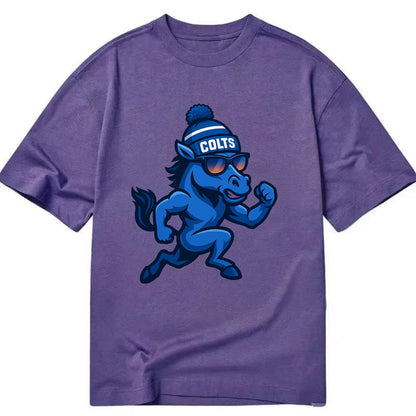 Indianapolis Colt Horse wearing Colts blue and white beanie with pom pom and - Classic T-shirt - Purple