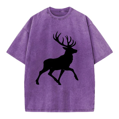 Deer with majestic antlers - Vintage T-shirt - Purple