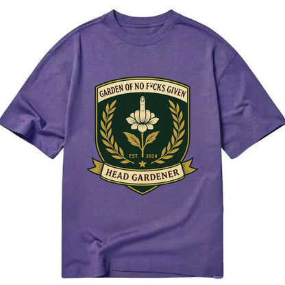 Shield with middle finger flower - "Garden of No F*cks Given - Head Gardener" - - Classic T-shirt - Purple