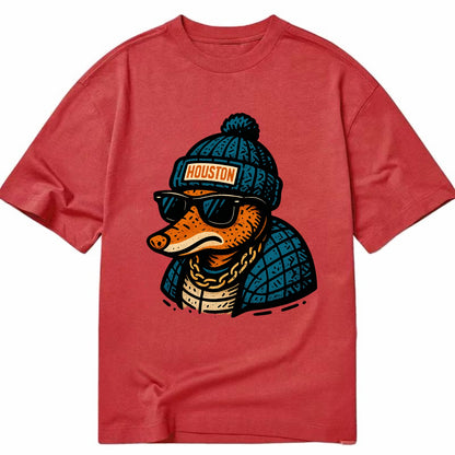 Houston Armadillo wearing Houston beanie with pom pom and wayfarer sunglasses - Classic T-shirt - Red