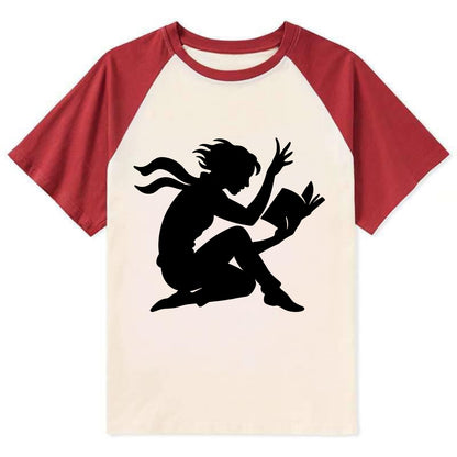 Reader lost in book moment - Contrast Raglan T-shirt - Red