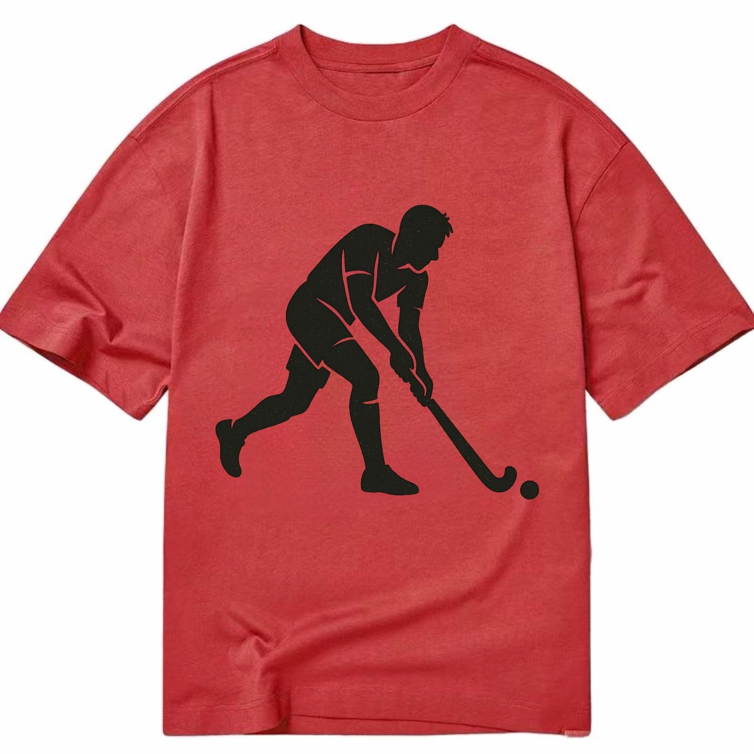 Field hockey player striking the ball - Classic T-shirt - Red