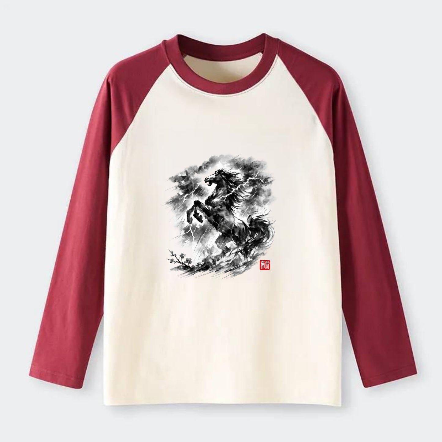 THUNDER HORSE | Storm horse with lightning elements | Dramatic storm - Raglan Long Sleeve T-Shirt - Red