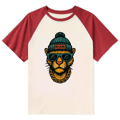 Florida Panther wearing Miami beanie with pom pom and wayfarer sunglasses - Contrast Raglan T-shirt - Red