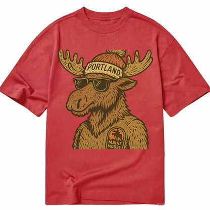 Maine Moose wearing Portland beanie with pom pom and wayfarer sunglasses - Classic T-shirt - Red