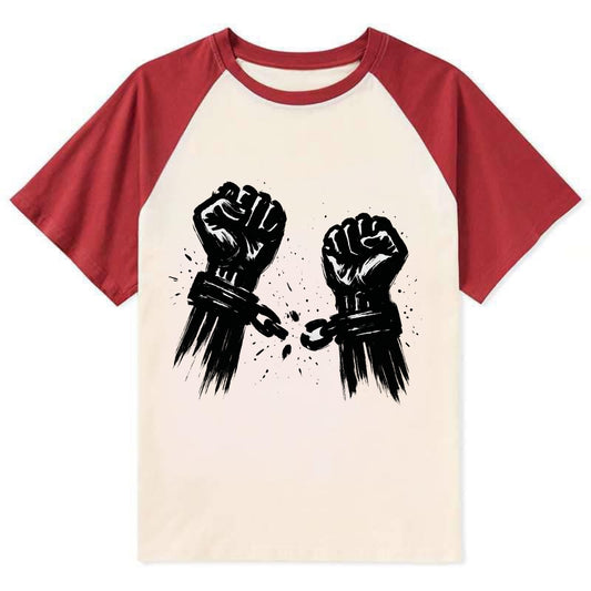 Two raised fists breaking chains - liberation and freedom ink painting - Contrast Raglan T-shirt - Red