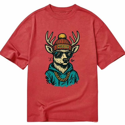 New Hampshire White-tailed Deer wearing Manchester beanie with pom pom and - Classic T-shirt - Red