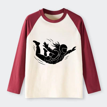 Skydiver free-fall position - Raglan Long Sleeve T-Shirt - Red