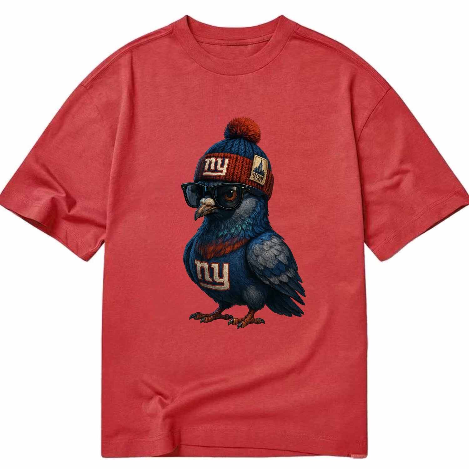 Manhattan Pigeon wearing Giants beanie with Empire State patch and wayfarer - Classic T-shirt - Red