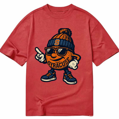 Syracuse Orange wearing Syracuse beanie with S patch - Classic T-shirt - Red