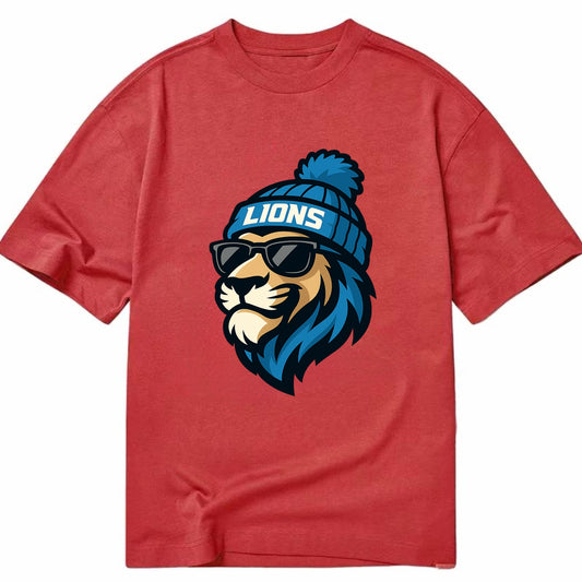 Detroit Lion wearing Lions Honolulu blue and silver beanie with pom pom and - Classic T-shirt - Red