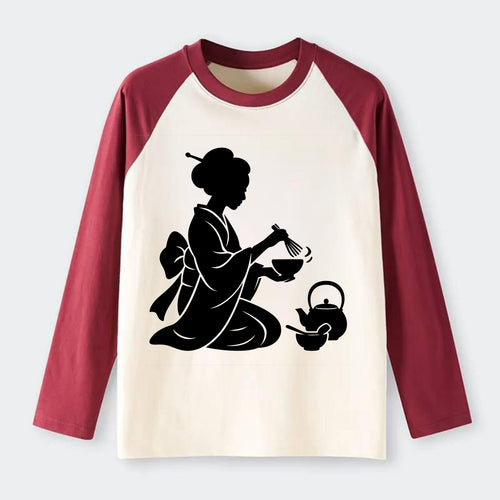 Geisha traditional tea ceremony - Raglan Long Sleeve T-Shirt