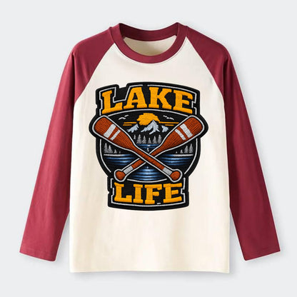 CANOE PADDLE - wooden paddle crossed in brown and cream , lake life - Raglan Long Sleeve T-Shirt - Red