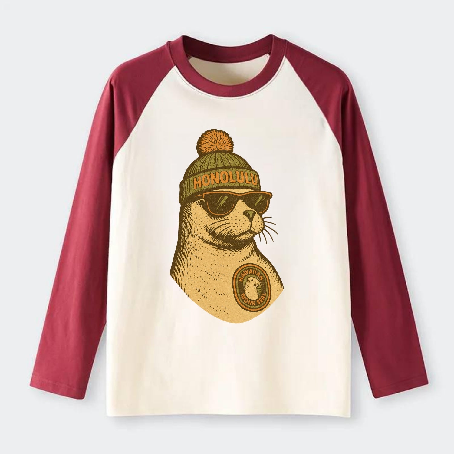 Hawaii Monk Seal wearing Honolulu beanie with pom pom and wayfarer - Raglan Long Sleeve T-Shirt - Red