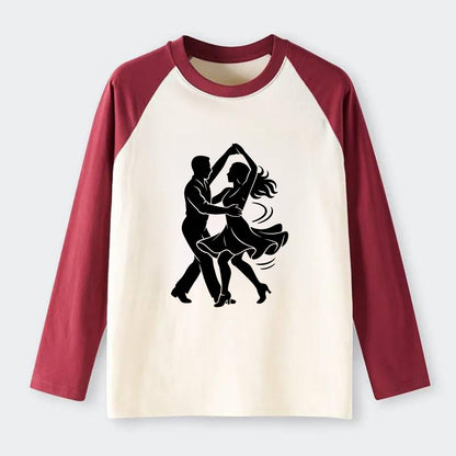 Salsa dancers spinning turn - Raglan Long Sleeve T-Shirt - Red