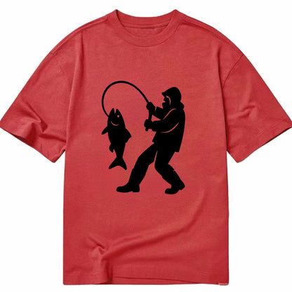 Alaskan fisherman hauling catch - Classic T-shirt - Red