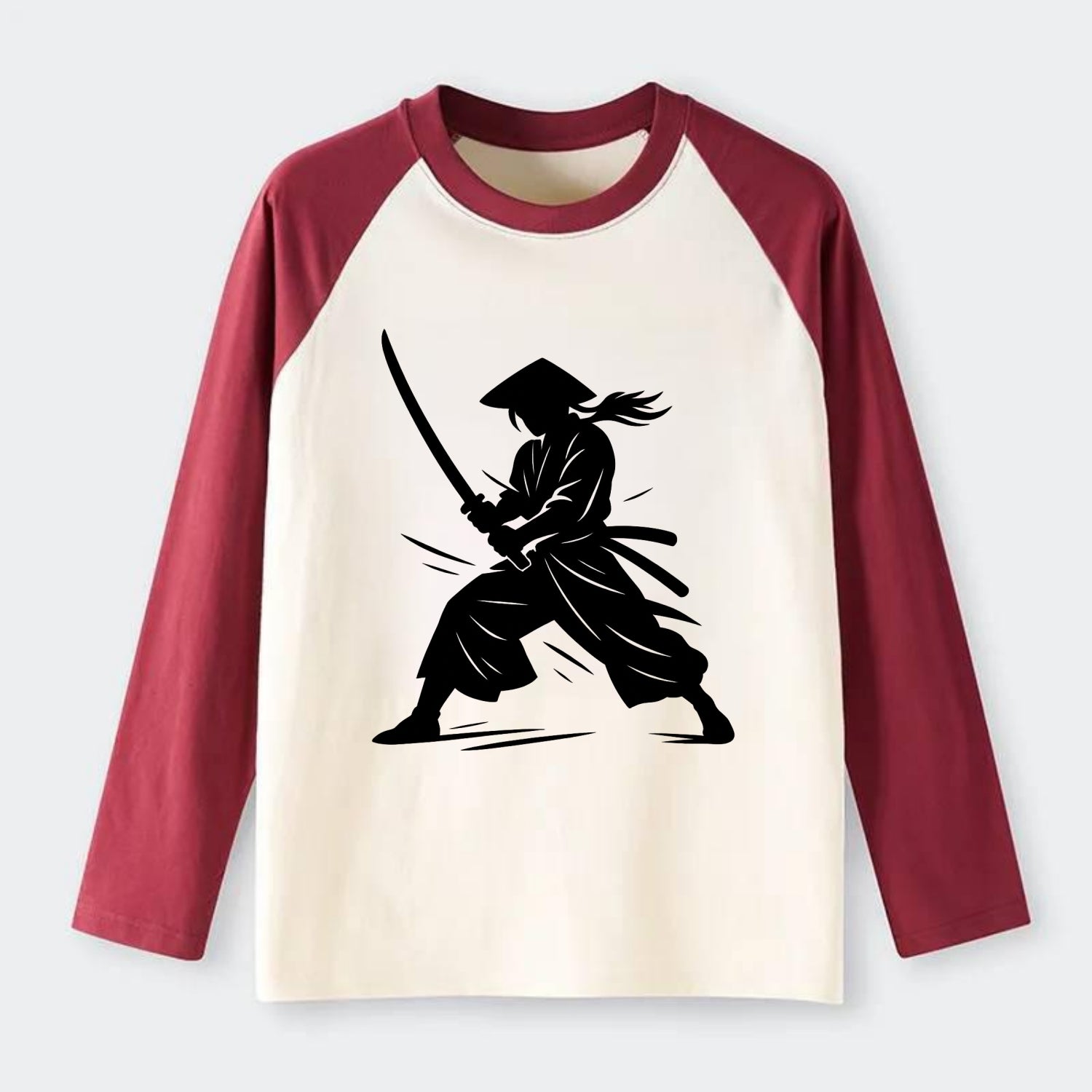 Samurai in battle-ready stance - Raglan Long Sleeve T-Shirt - Red