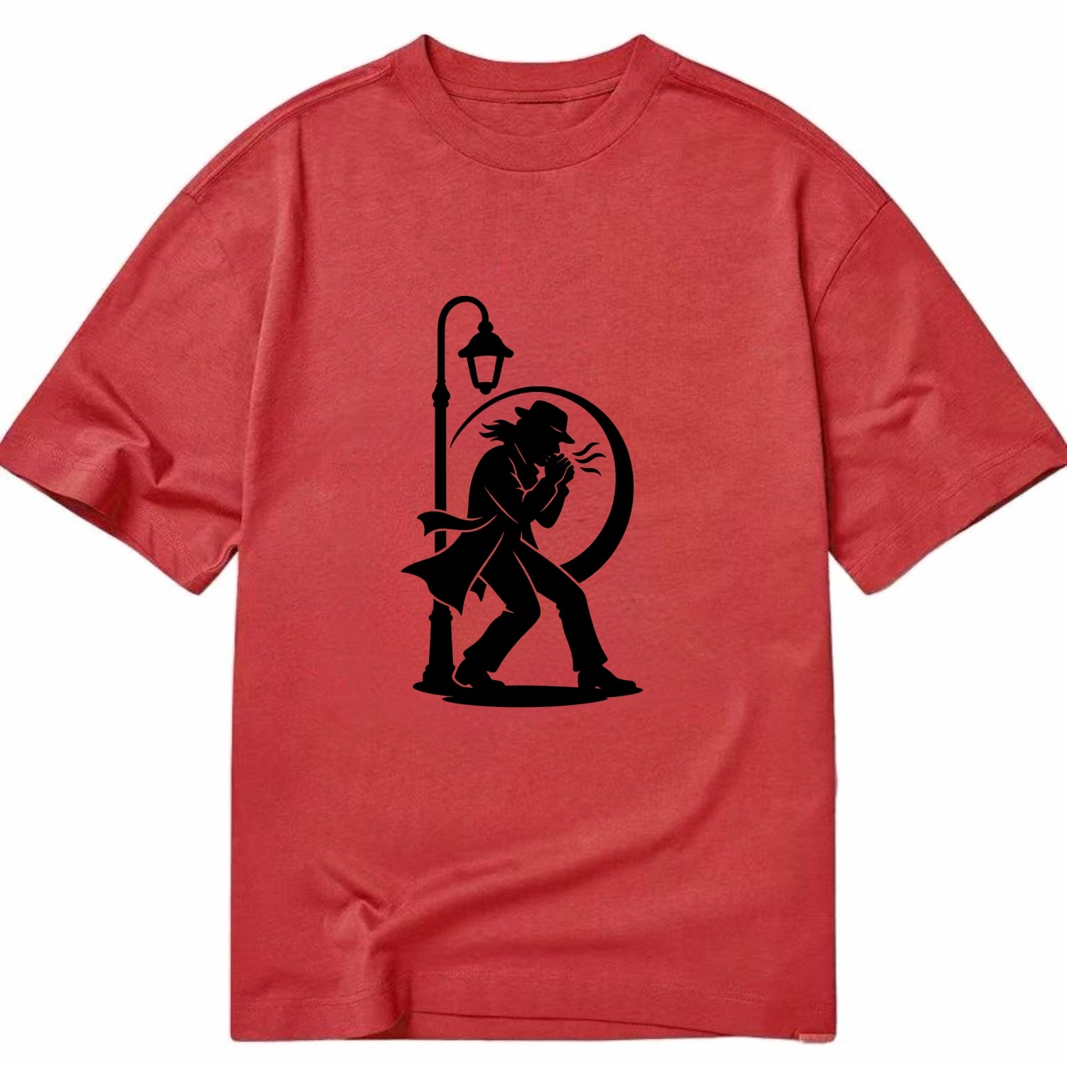 Blues harmonica player under streetlight - Classic T-shirt - Red