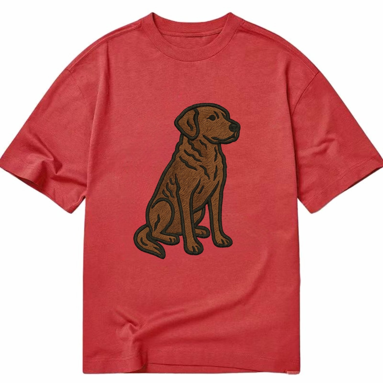 Chesapeake Bay Retriever - Brown wavy coat embroidered sitting pose - Classic T-shirt - Red