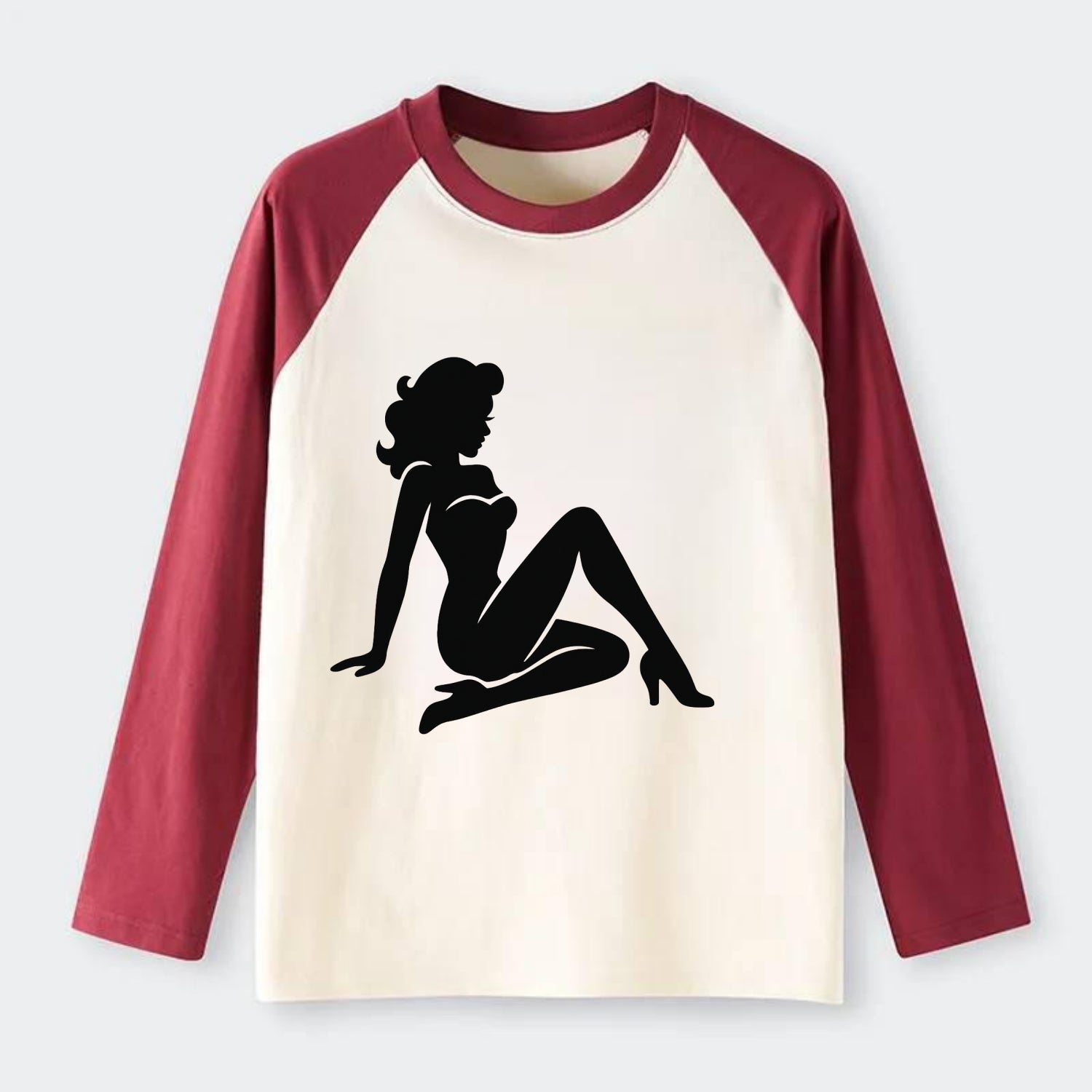 Pin-up girl classic pose - Raglan Long Sleeve T-Shirt - Red