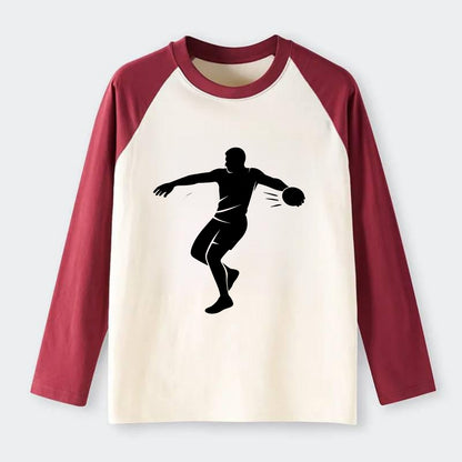 Discus thrower spinning release - Raglan Long Sleeve T-Shirt - Red