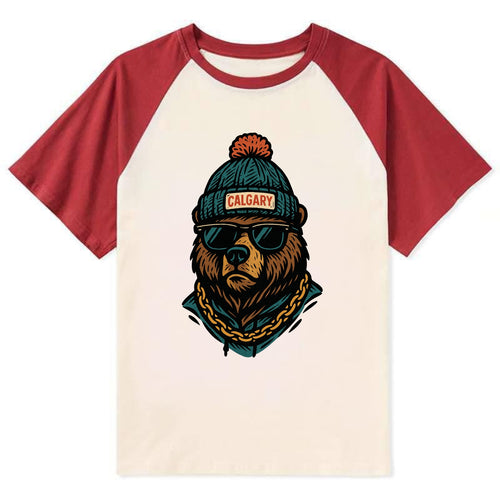 Calgary Grizzly Bear wearing Calgary beanie with pom pom and wayfarer - Contrast Raglan T-shirt