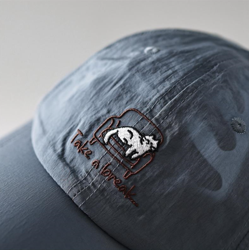 Take a Break Cat on Sofa Baseball Cap Ultra-Thin Quick-Dry Embroidered Hat