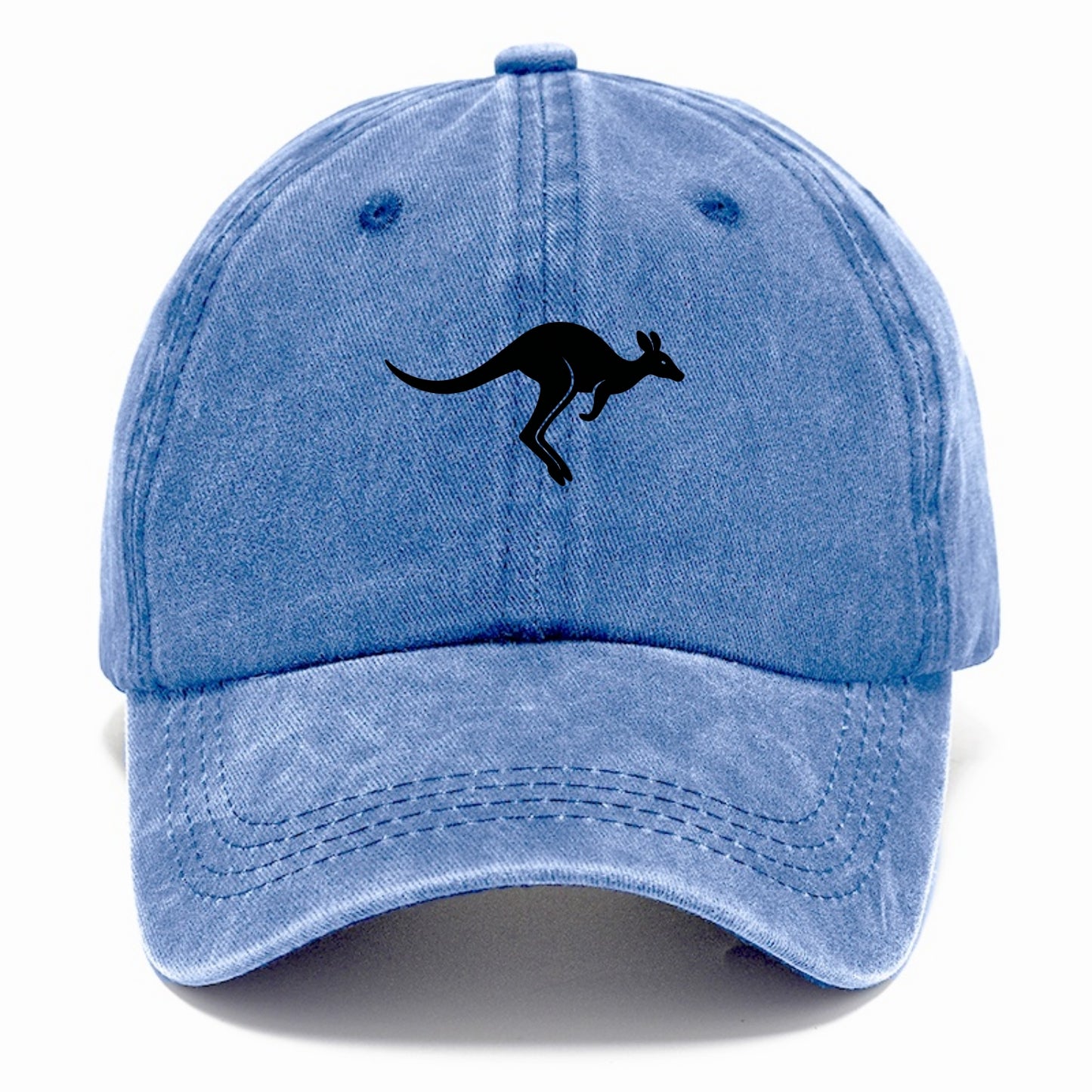 Kangaroo leaping across outback - Classic Cap - Summer Sky(Blue)