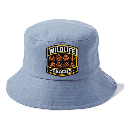 WILDLIFE TRACKS - animal footprints in brown , tracker - Bucket Hat - Summer Sky(Blue)
