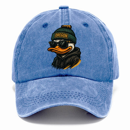 Eugene Duck wearing Oregon beanie with O patch - Classic Cap - Summer Sky(Blue)