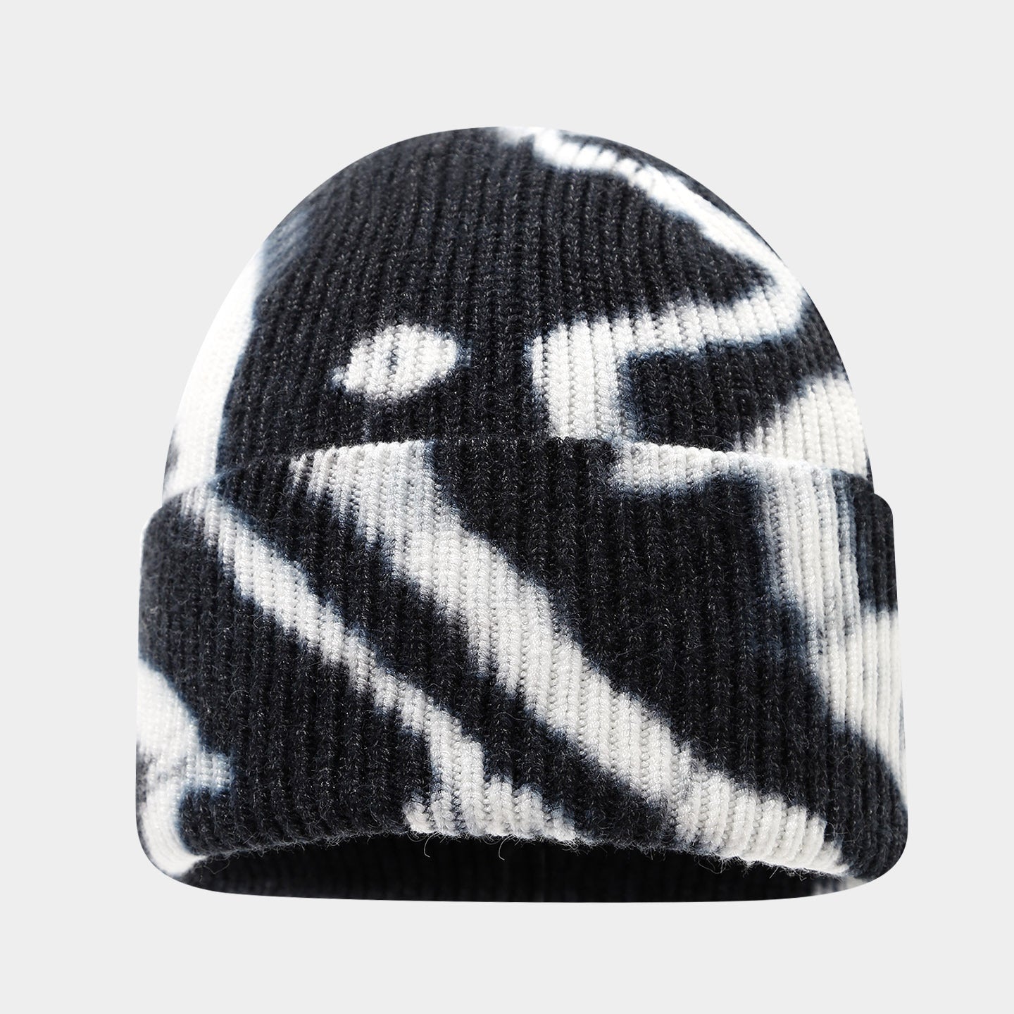 Tie-Dye Knit Beanie: Boho Winter Hat for Cozy Style