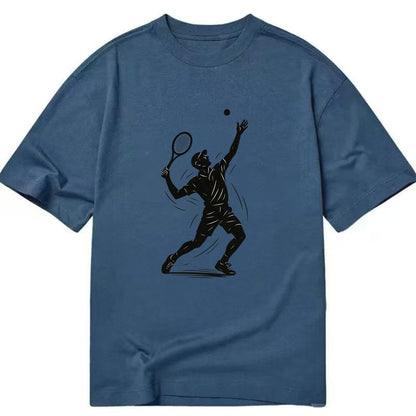 Tennis player serving with powerful form - Classic T-shirt - Twilight Navy(Blue)