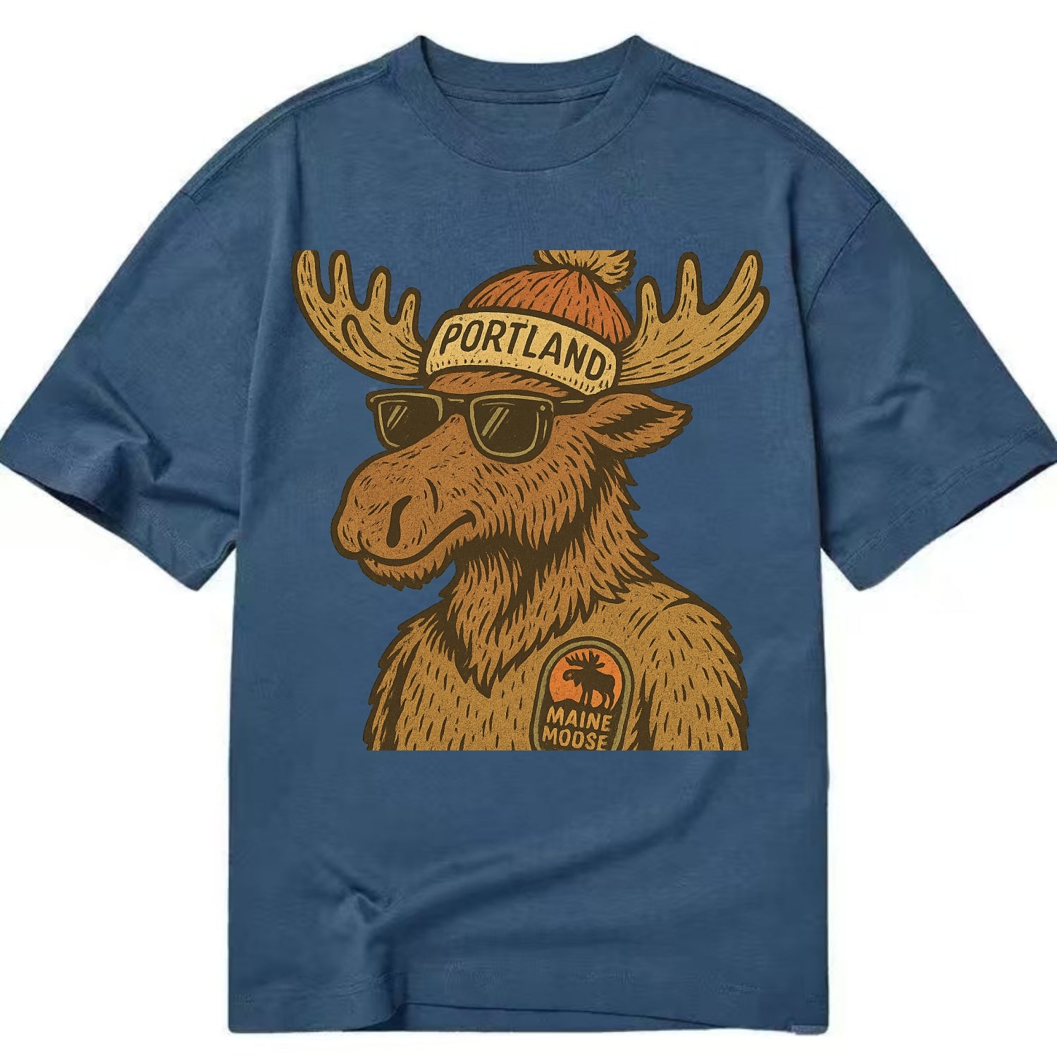 Maine Moose wearing Portland beanie with pom pom and wayfarer sunglasses - Classic T-shirt - Twilight Navy(Blue)