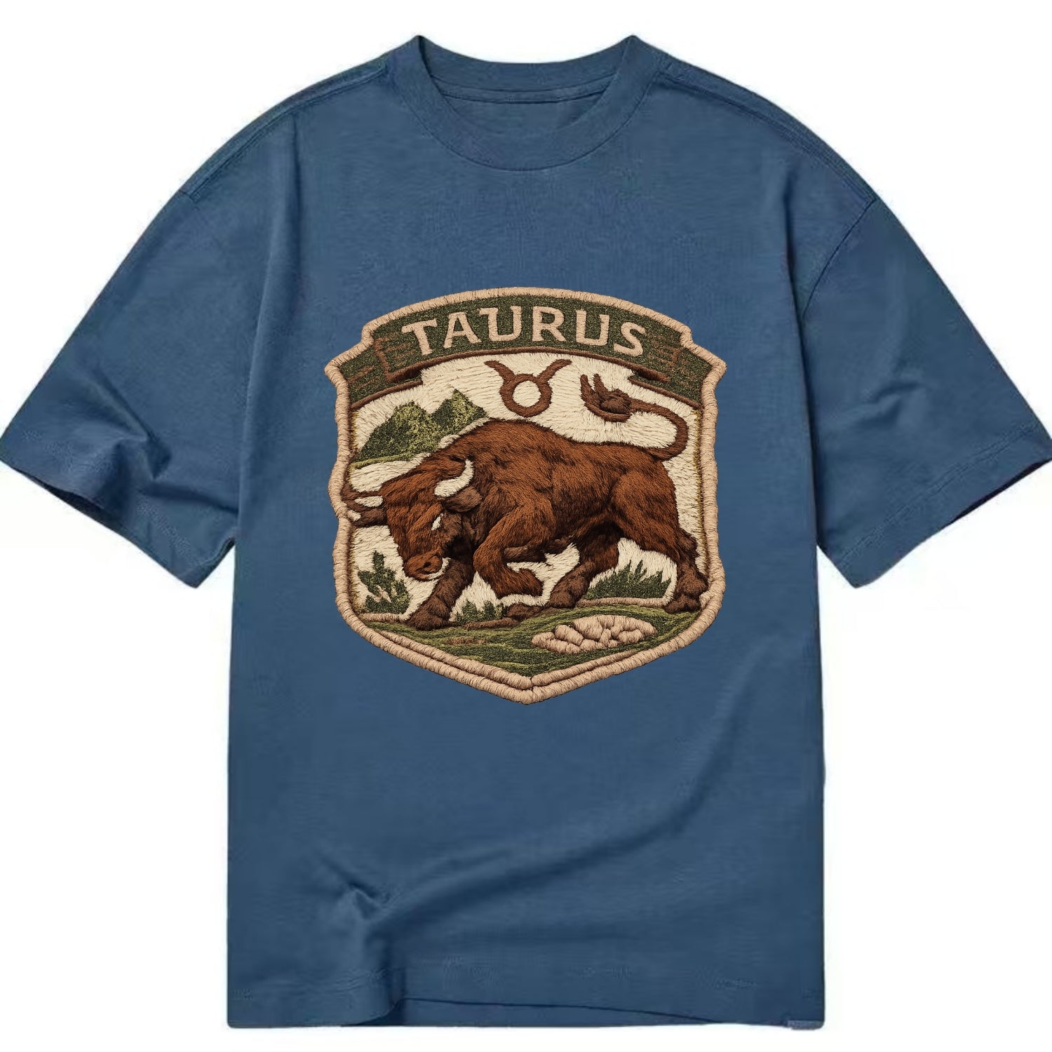 TAURUS BULL - strong bull in brown and green , earth sign - Classic T-shirt - Twilight Navy(Blue)
