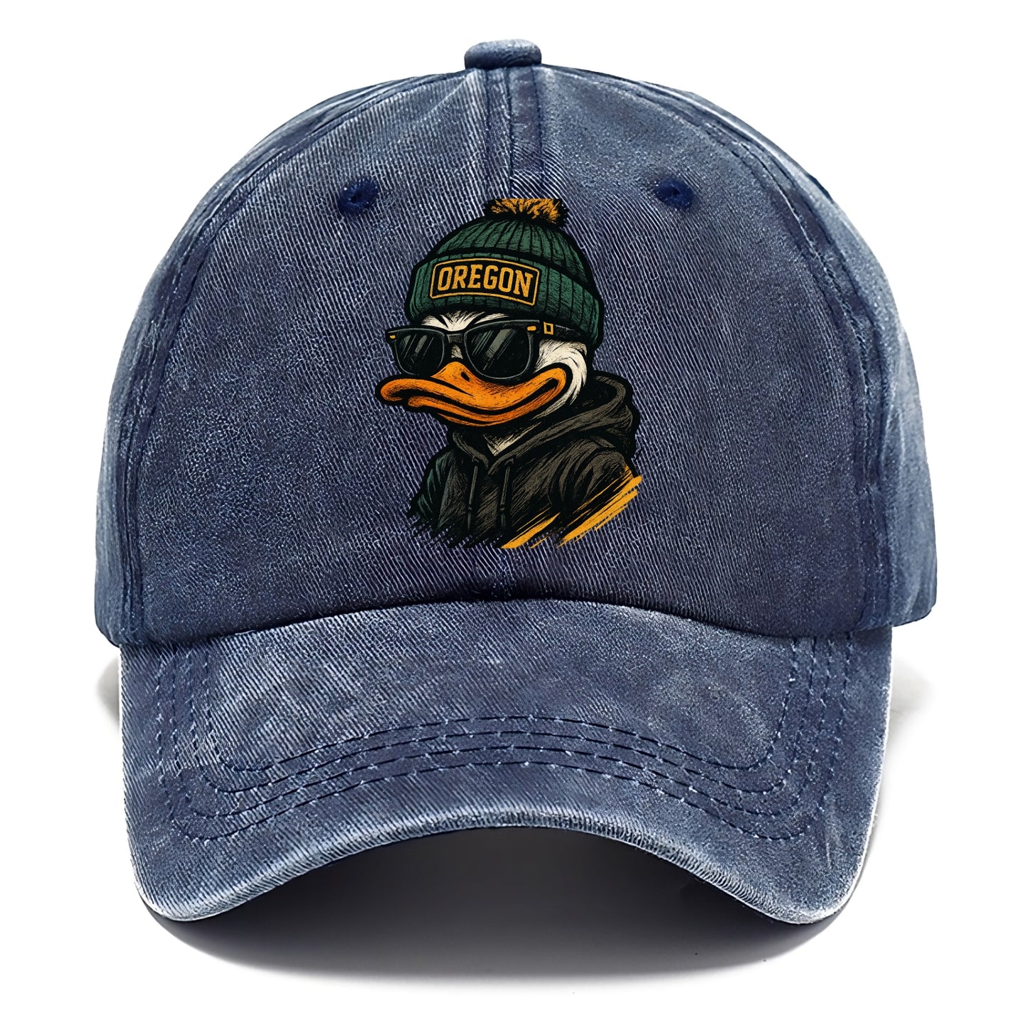 Eugene Duck wearing Oregon beanie with O patch - Classic Cap - Twilight Navy(Blue)