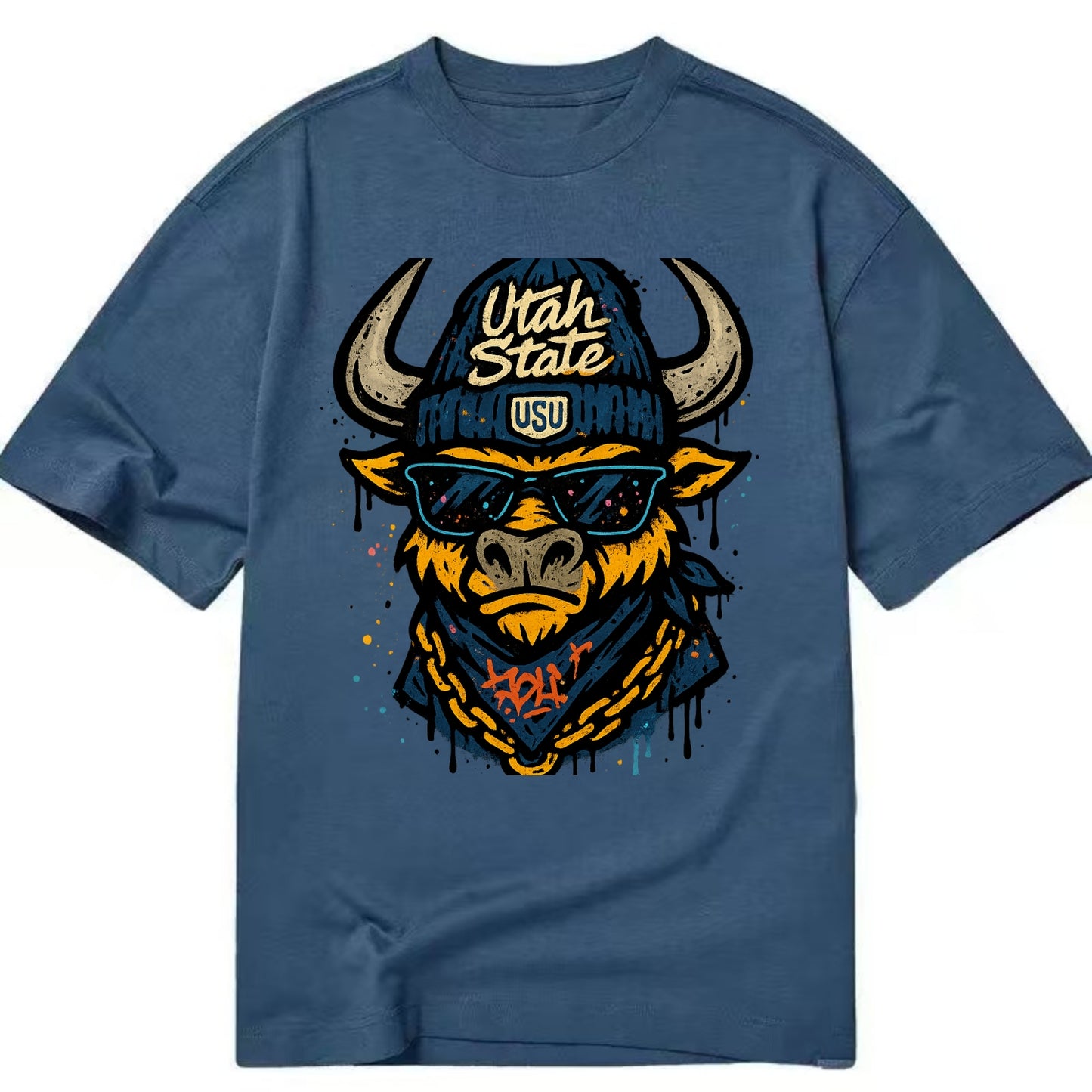 Logan Aggie wearing Utah State beanie with USU patch - Classic T-shirt - Twilight Navy(Blue)