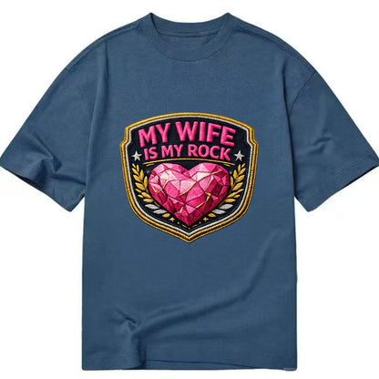 MY WIFE IS MY ROCK - pink rock heart - pink - solid wife - Classic T-shirt - Twilight Navy(Blue)