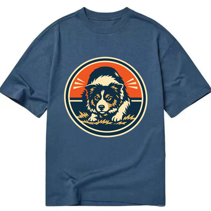Focused Border Collie Emblem - Classic T-shirt - Twilight Navy(Blue)