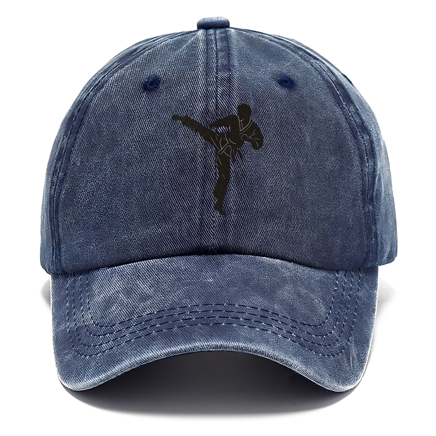 Taekwondo athlete spinning heel kick - Classic Cap - Twilight Navy(Blue)
