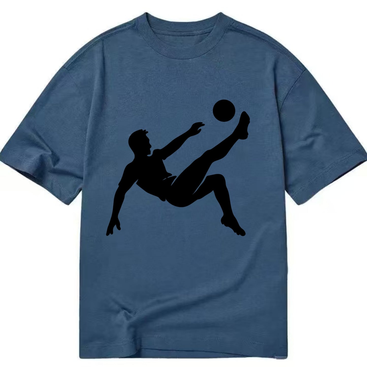 Soccer player kicking ball mid-air - Classic T-shirt - Twilight Navy(Blue)