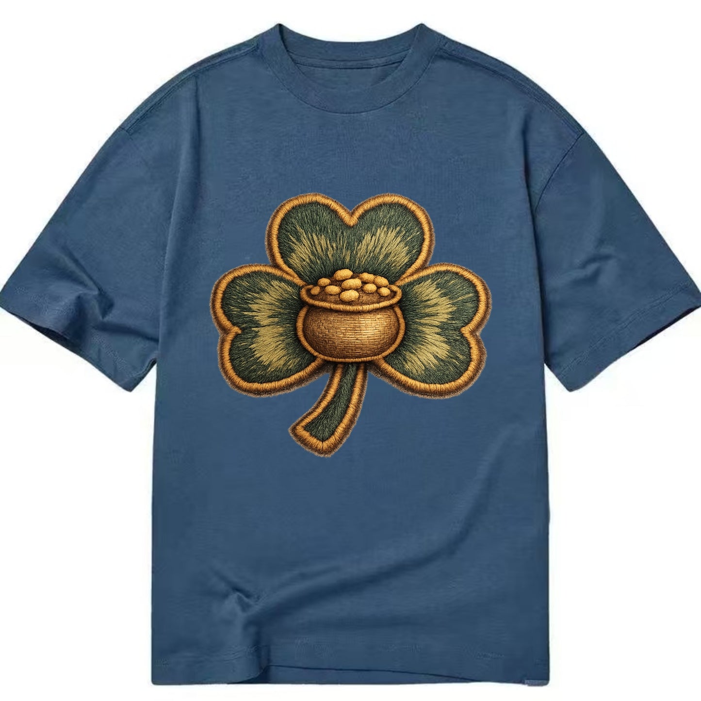 ST PATRICKS CLOVER - lucky clover with gold in green and gold , Irish luck - Classic T-shirt - Twilight Navy(Blue)