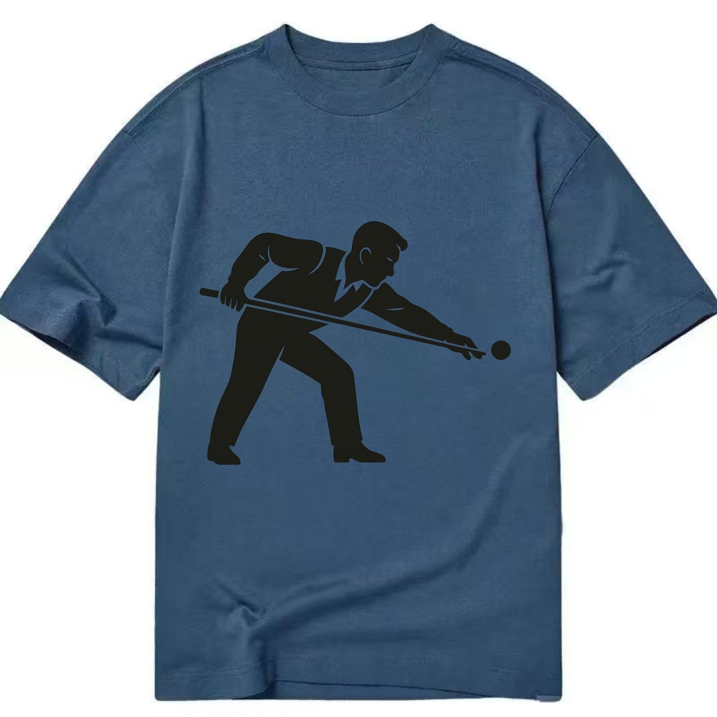 Pool player lining up shot - Classic T-shirt - Twilight Navy(Blue)