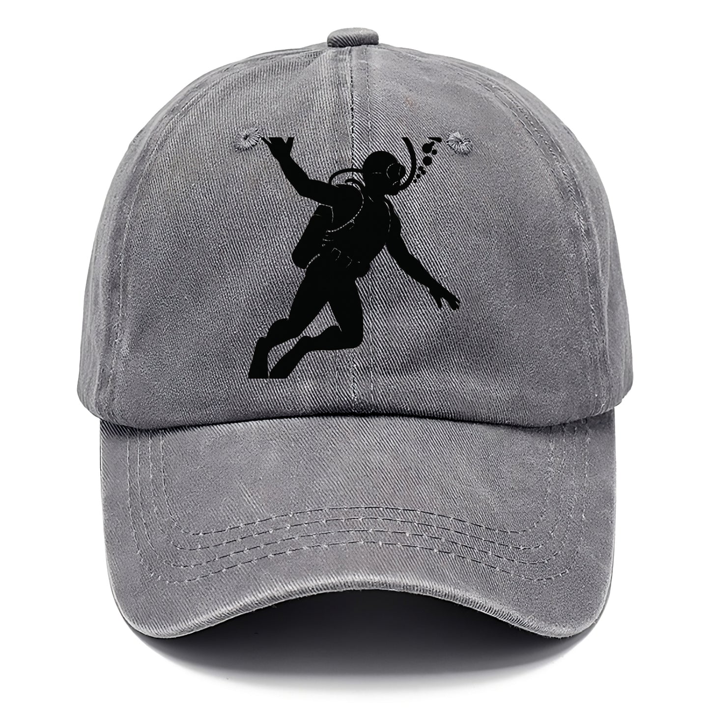 Scuba diver descending with gear - Classic Cap - Urban Haze(Grey)