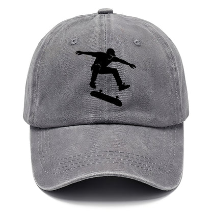 Skateboarder doing kickflip trick - Classic Cap - Urban Haze(Grey)